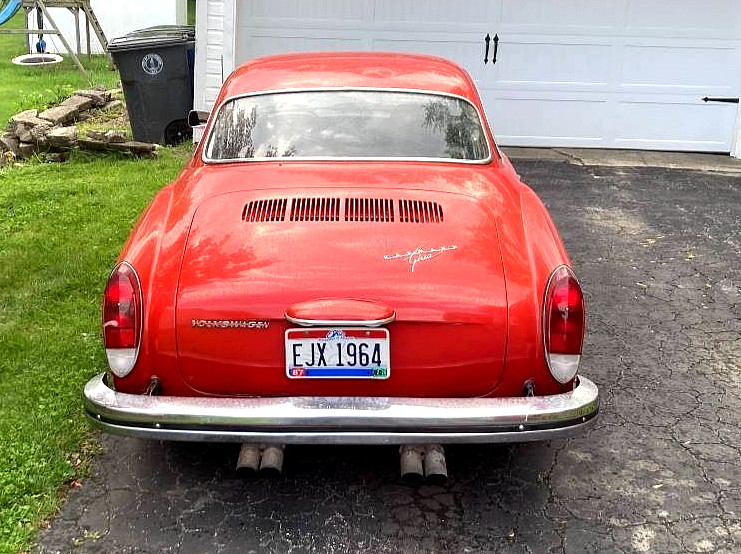 Volkswagen-Karmann-Ghia-1974-Coupe-4