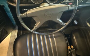 Volkswagen-Karmann-Ghia-Coupe-1974-6