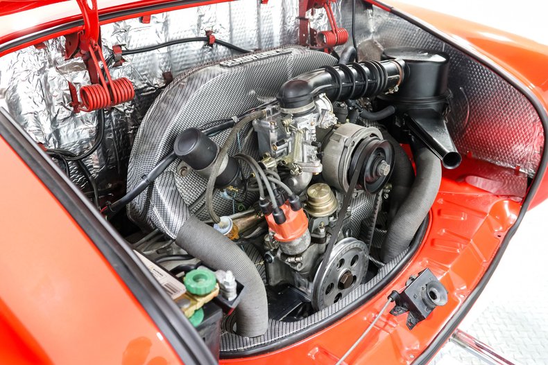 Volkswagen-Karmann-ghia-1973-Red-Black-11