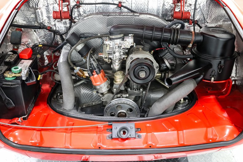 Volkswagen-Karmann-ghia-1973-Red-Black-12