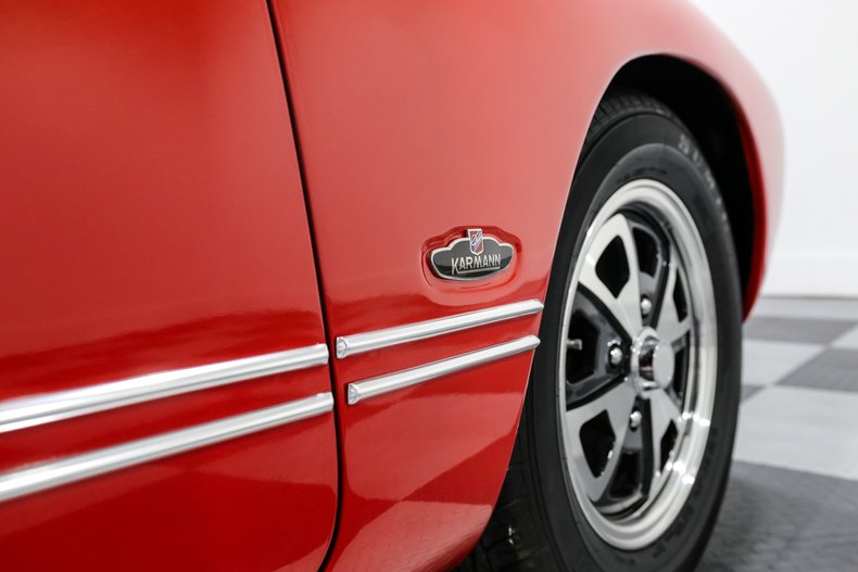 Volkswagen-Karmann-ghia-1973-Red-Black-9