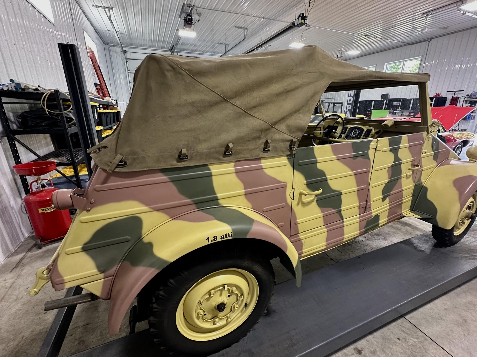 Volkswagen-Kubelwagen-Type-82-1943-EXTREMELY-RARE-PORSCHE-12