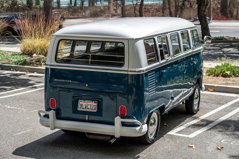 Volkswagen-Microbus-1964-Blue-Metallic-14