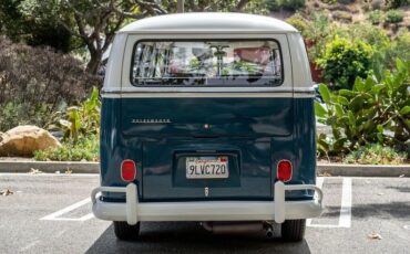 Volkswagen-Microbus-1964-Blue-Metallic-3