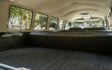 Volkswagen-Microbus-1964-Blue-Metallic-31