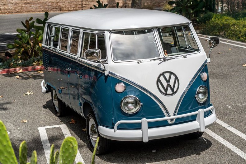 Volkswagen-Microbus-1964-Blue-Metallic-32
