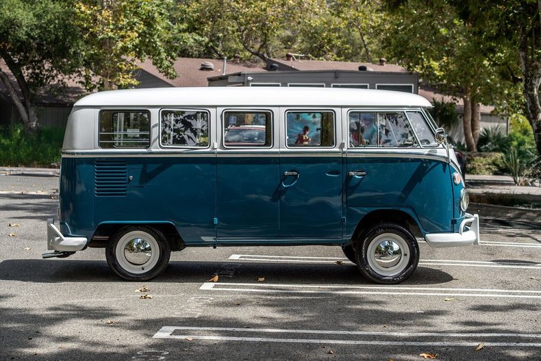 Volkswagen-Microbus-1964-Blue-Metallic-4