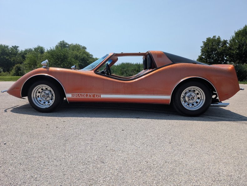 Volkswagen-Other-1962-Orange-Metallic-Orange-36