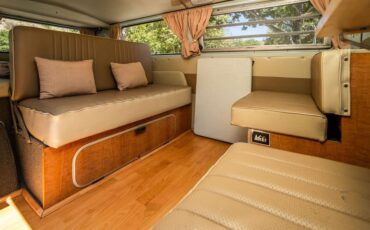 Volkswagen-Other-1968-Orange-Copper-Tan-12