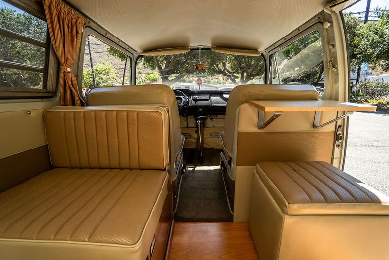 Volkswagen-Other-1968-Orange-Copper-Tan-15