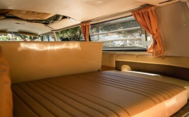 Volkswagen-Other-1968-Orange-Copper-Tan-18
