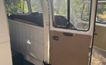 Volkswagen-Other-1968-White-3