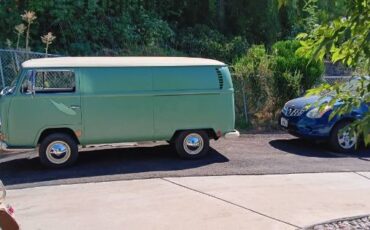 Volkswagen-Other-1969-Green-5