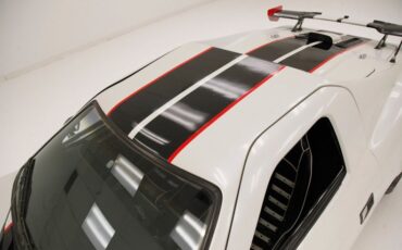 Volkswagen-Other-1969-White-Black-14