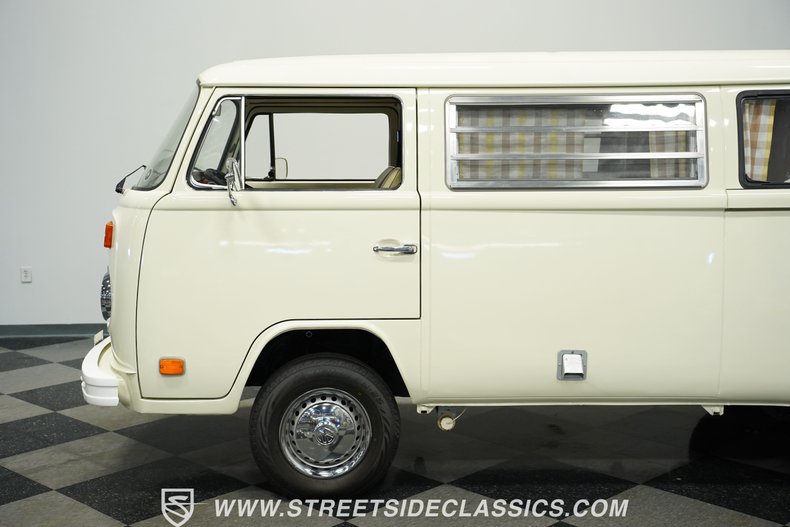 Volkswagen-Other-1973-Pastel-White-Dark-Beige-24