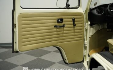 Volkswagen-Other-1973-Pastel-White-Dark-Beige-41