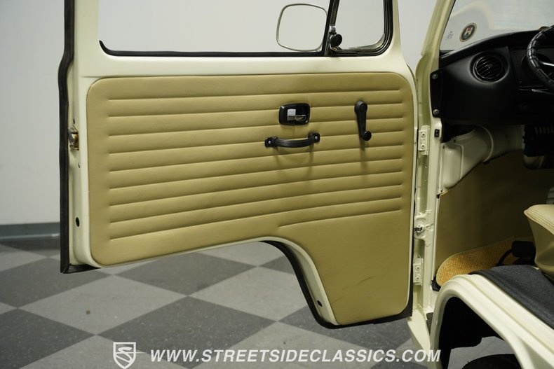 Volkswagen-Other-1973-Pastel-White-Dark-Beige-41