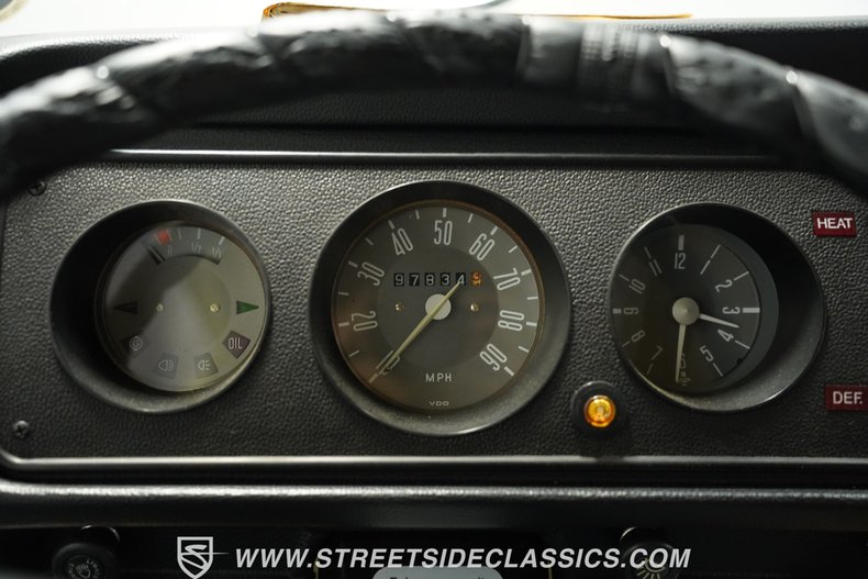 Volkswagen-Other-1973-Pastel-White-Dark-Beige-44