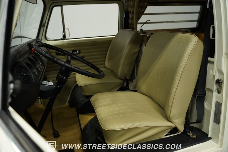 Volkswagen-Other-1973-Pastel-White-Dark-Beige-47