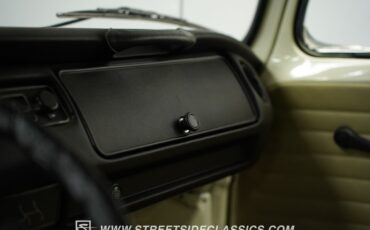 Volkswagen-Other-1973-Pastel-White-Dark-Beige-7