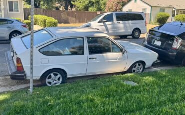 Volkswagen-Quantum-1983-Hatchback-1