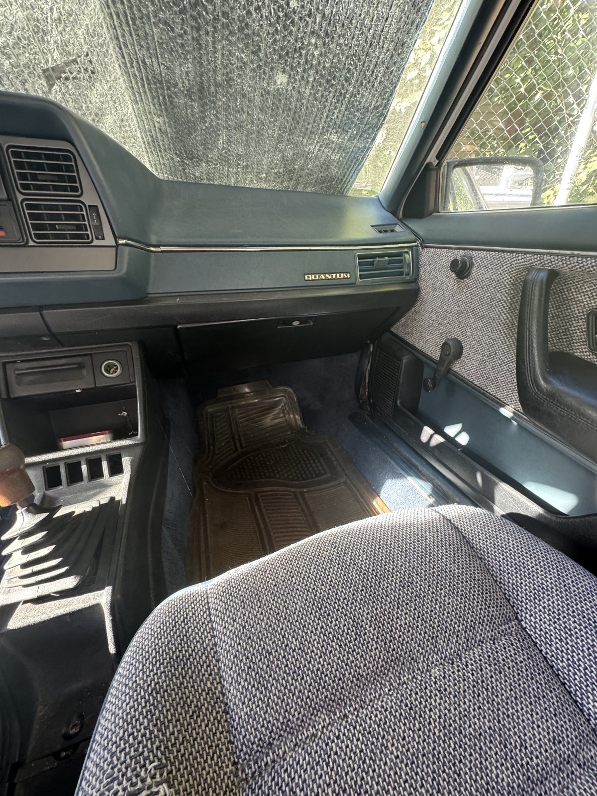 Volkswagen-Quantum-1983-Hatchback-13