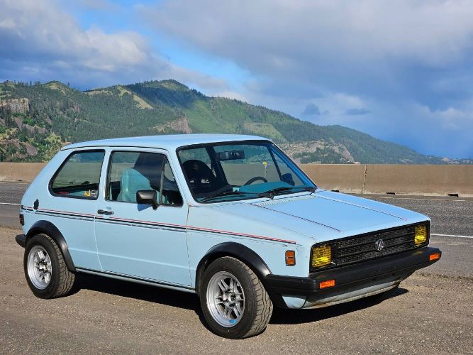 Volkswagen-Rabbit-1980