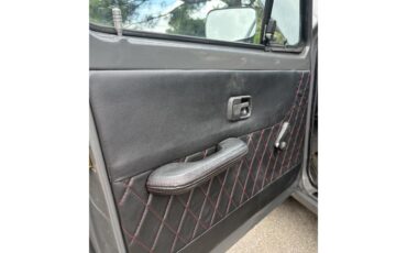 Volkswagen-Rabbit-1981-Dark-grey-Dark-grey-2