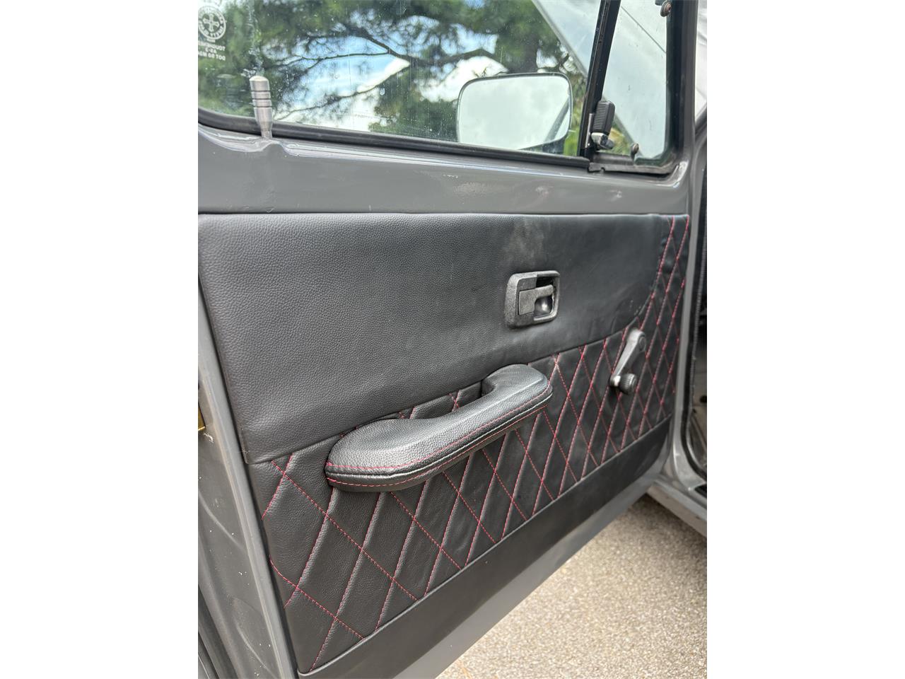 Volkswagen-Rabbit-1981-Dark-grey-Dark-grey-2