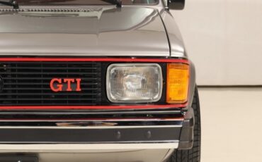 Volkswagen-Rabbit-1982-Pickup-Truck-16
