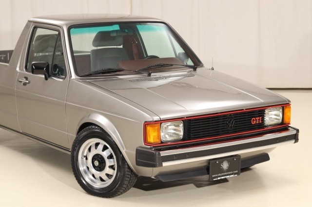 Volkswagen-Rabbit-1982-Pickup-Truck-18