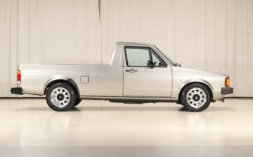 Volkswagen-Rabbit-1982-Pickup-Truck-22