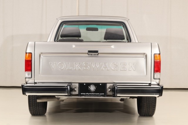 Volkswagen-Rabbit-1982-Pickup-Truck-29