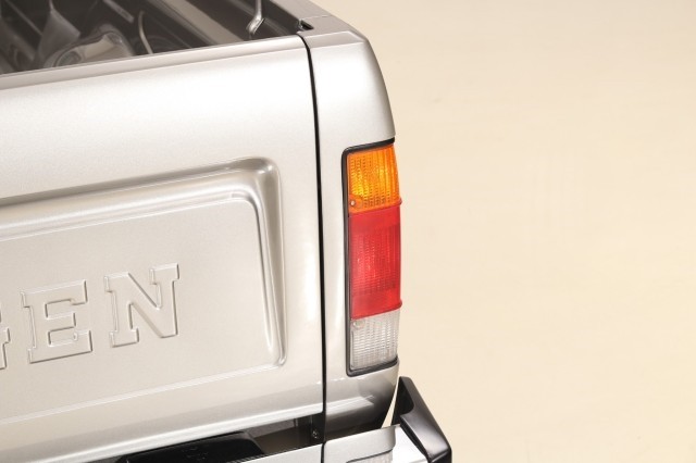Volkswagen-Rabbit-1982-Pickup-Truck-32