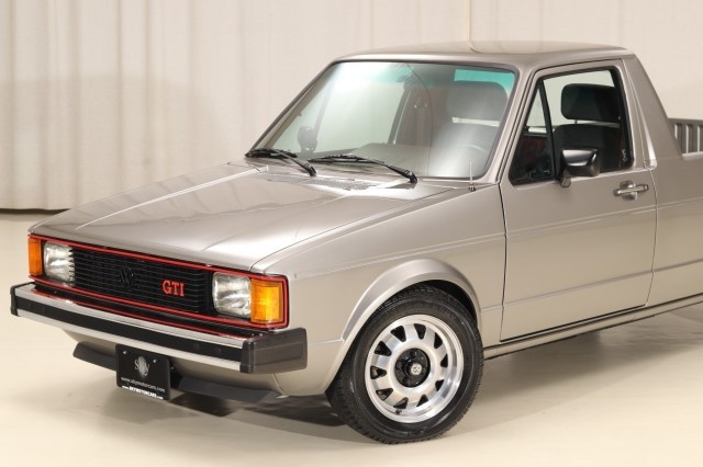 Volkswagen-Rabbit-1982-Pickup-Truck-7