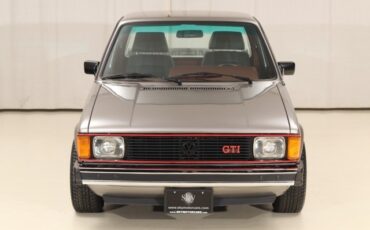 Volkswagen-Rabbit-1982-Pickup-Truck-9