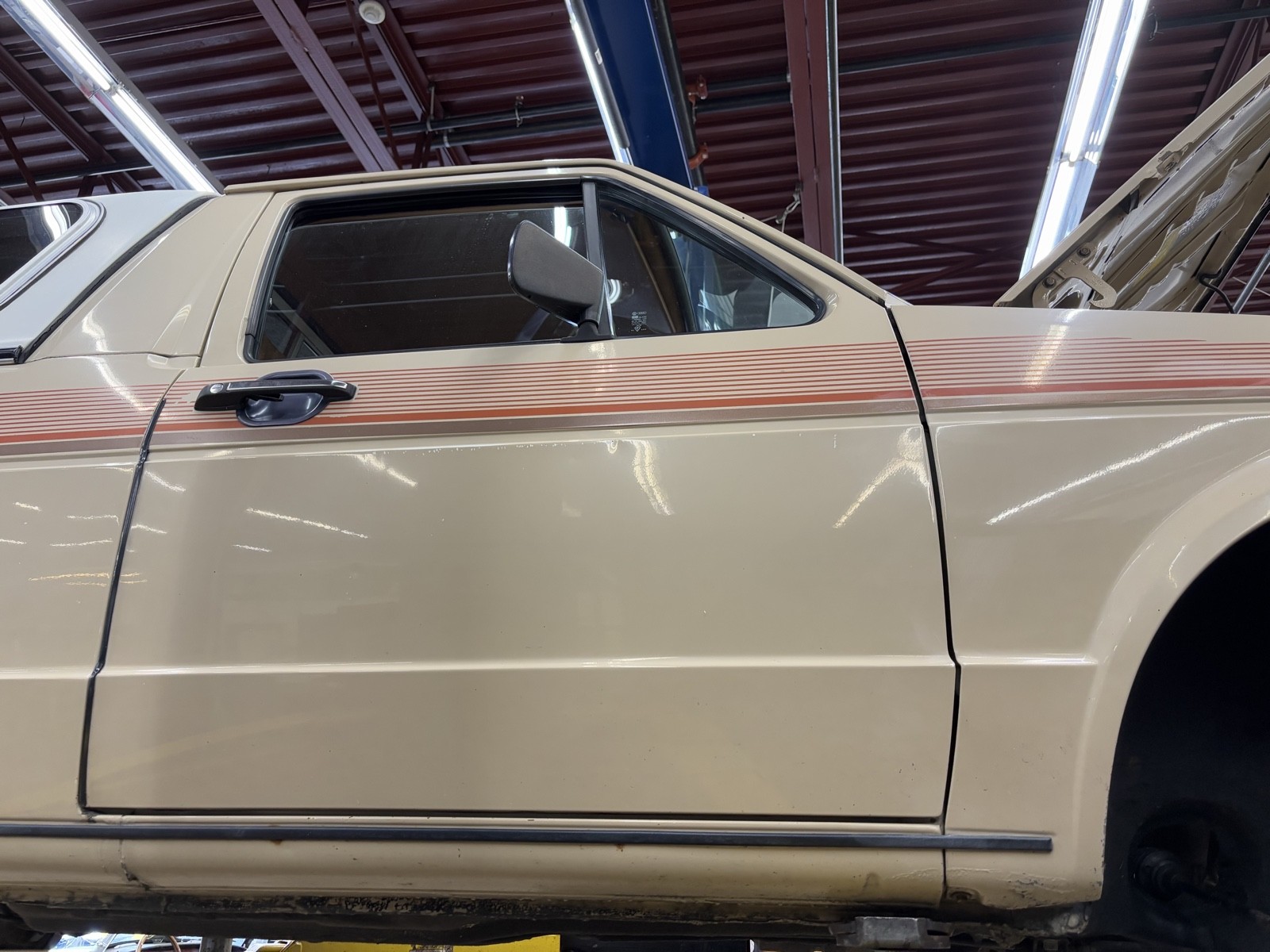 Volkswagen-Rabbit-Pickup-1982-13
