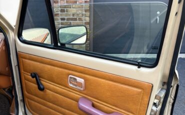 Volkswagen-Rabbit-Pickup-1982-35