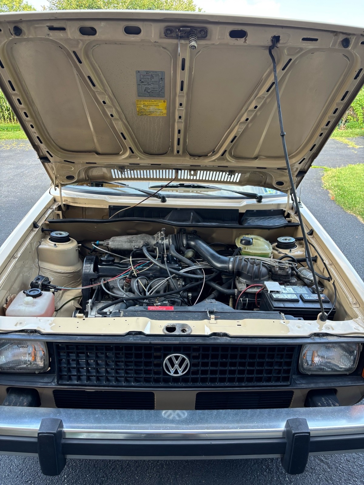 Volkswagen-Rabbit-Pickup-1982-39