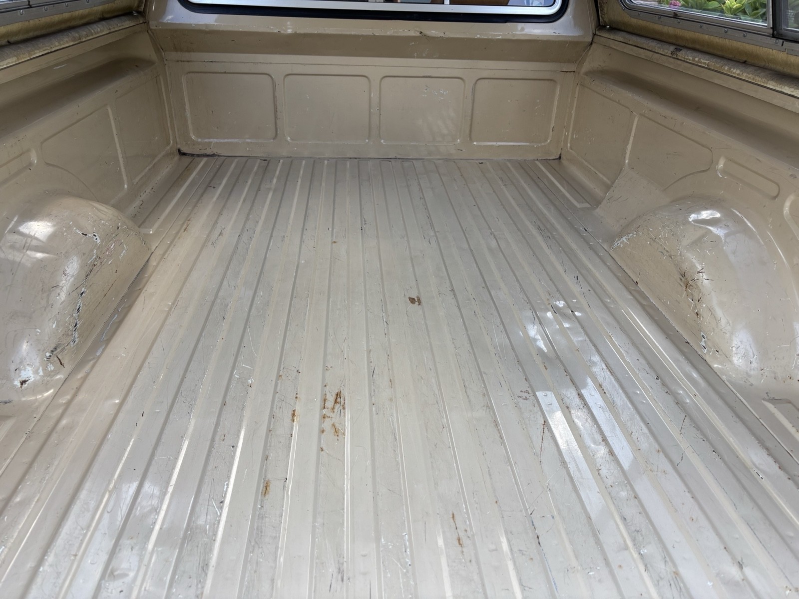 Volkswagen-Rabbit-Pickup-1982-5