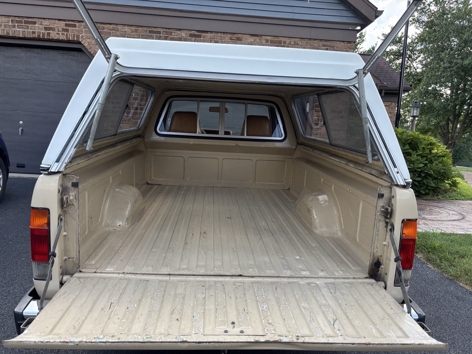 Volkswagen-Rabbit-Pickup-1982-7