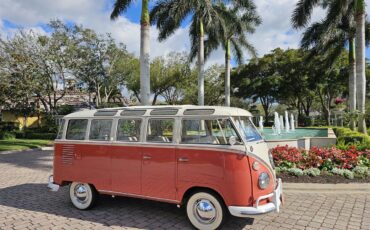 Volkswagen-Samba-1962-Sealing-Wax-RedL53-Beige-Grey-L472