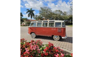 Volkswagen-Samba-1962-Sealing-Wax-RedL53-Beige-Grey-L472-4