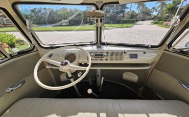 Volkswagen-Samba-1962-Sealing-Wax-RedL53-Beige-Grey-L472-7