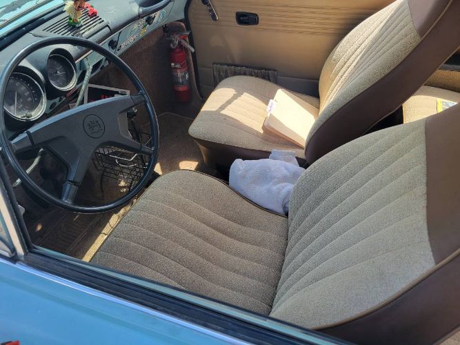 Volkswagen-Squareback-1973-4