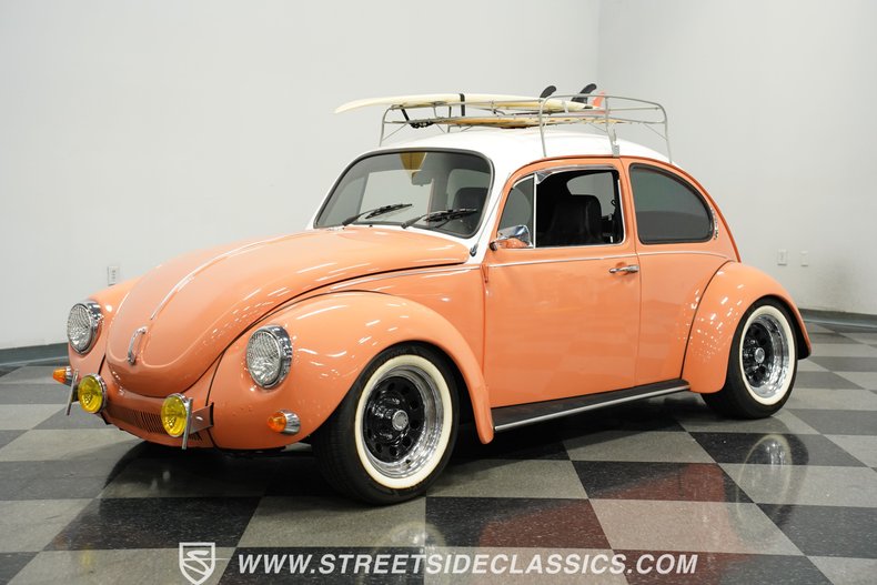 Volkswagen-Super-beetle-1971-Peach-Black-11