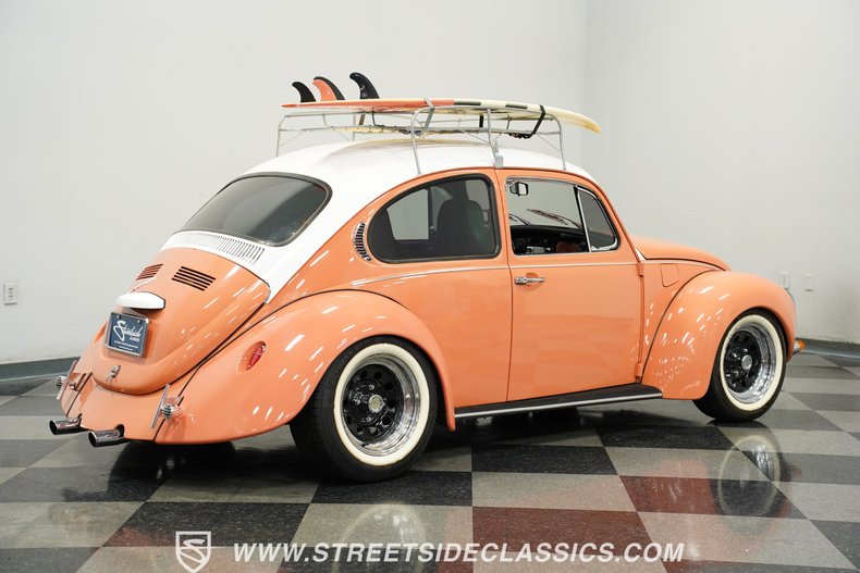 Volkswagen-Super-beetle-1971-Peach-Black-17