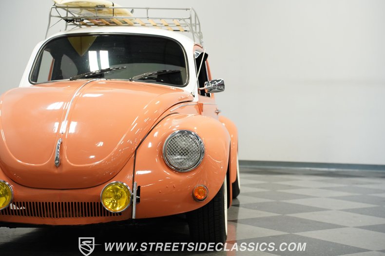 Volkswagen-Super-beetle-1971-Peach-Black-24