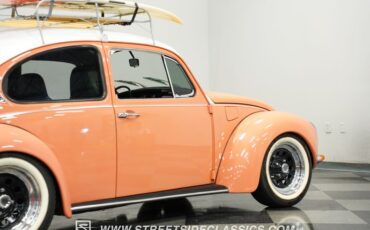 Volkswagen-Super-beetle-1971-Peach-Black-35