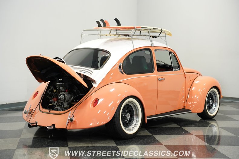 Volkswagen-Super-beetle-1971-Peach-Black-38